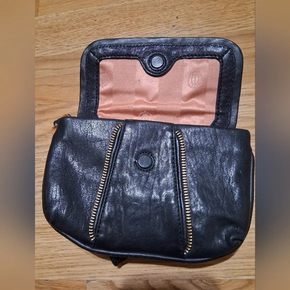 Black Hand Juicy Coulture Bag - Picture 4 of 8